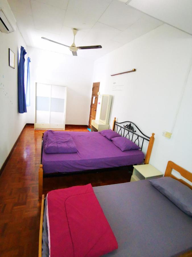Lpm Room Tanjung Bungah  Exterior foto